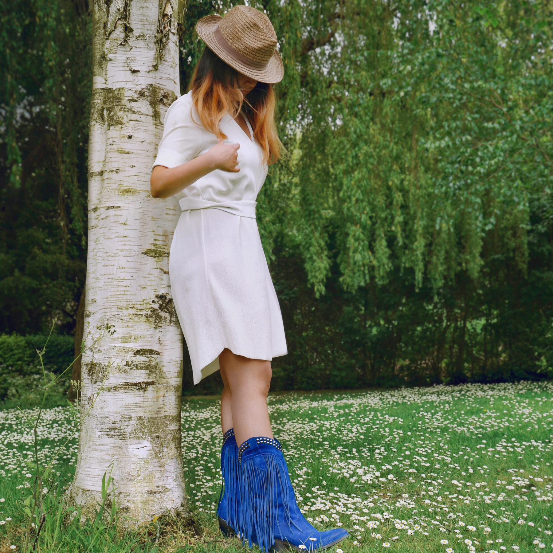 FLOR09 - Electro Blue Fringe