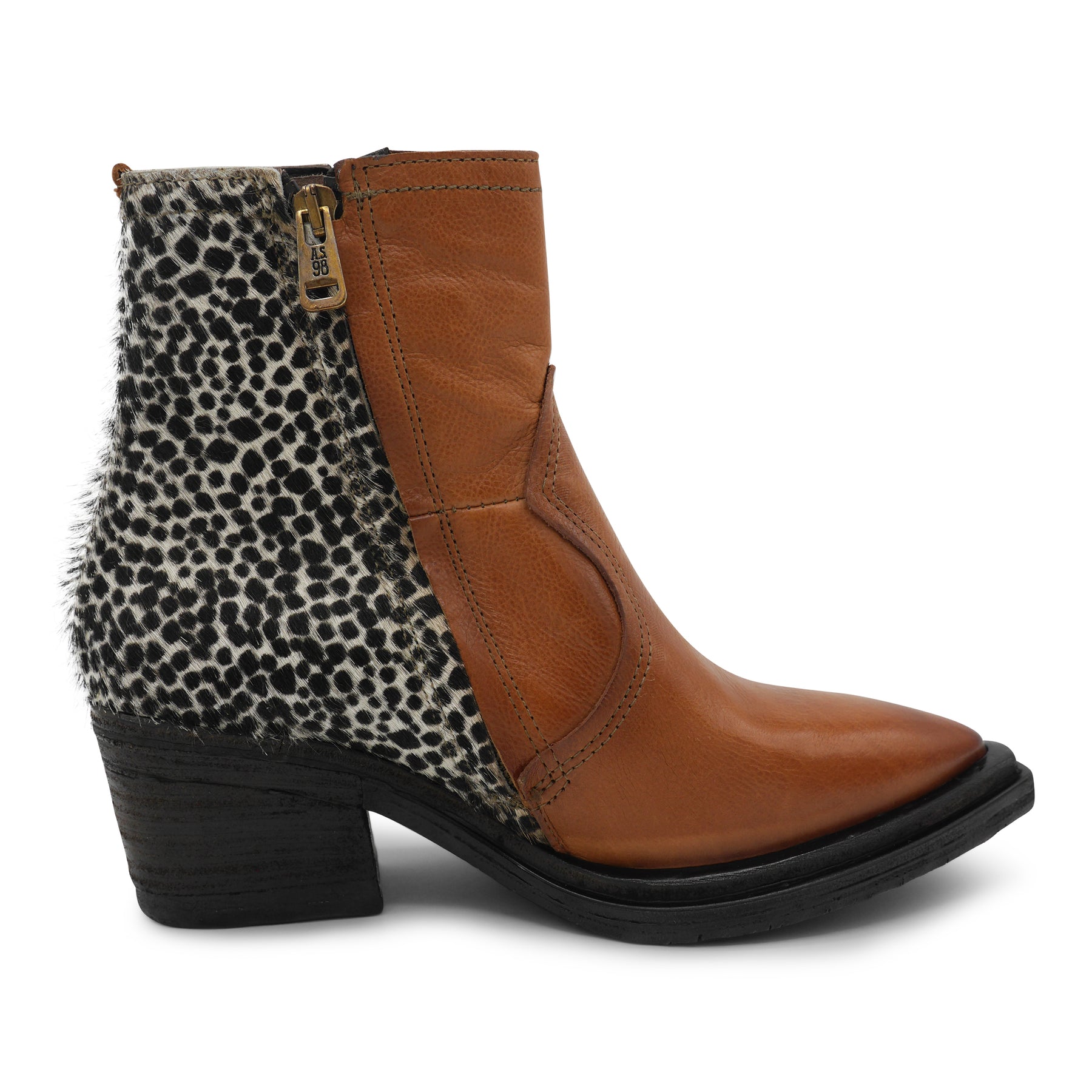 A55211 -Brandy Cheetah Zipped Ankle Boot
