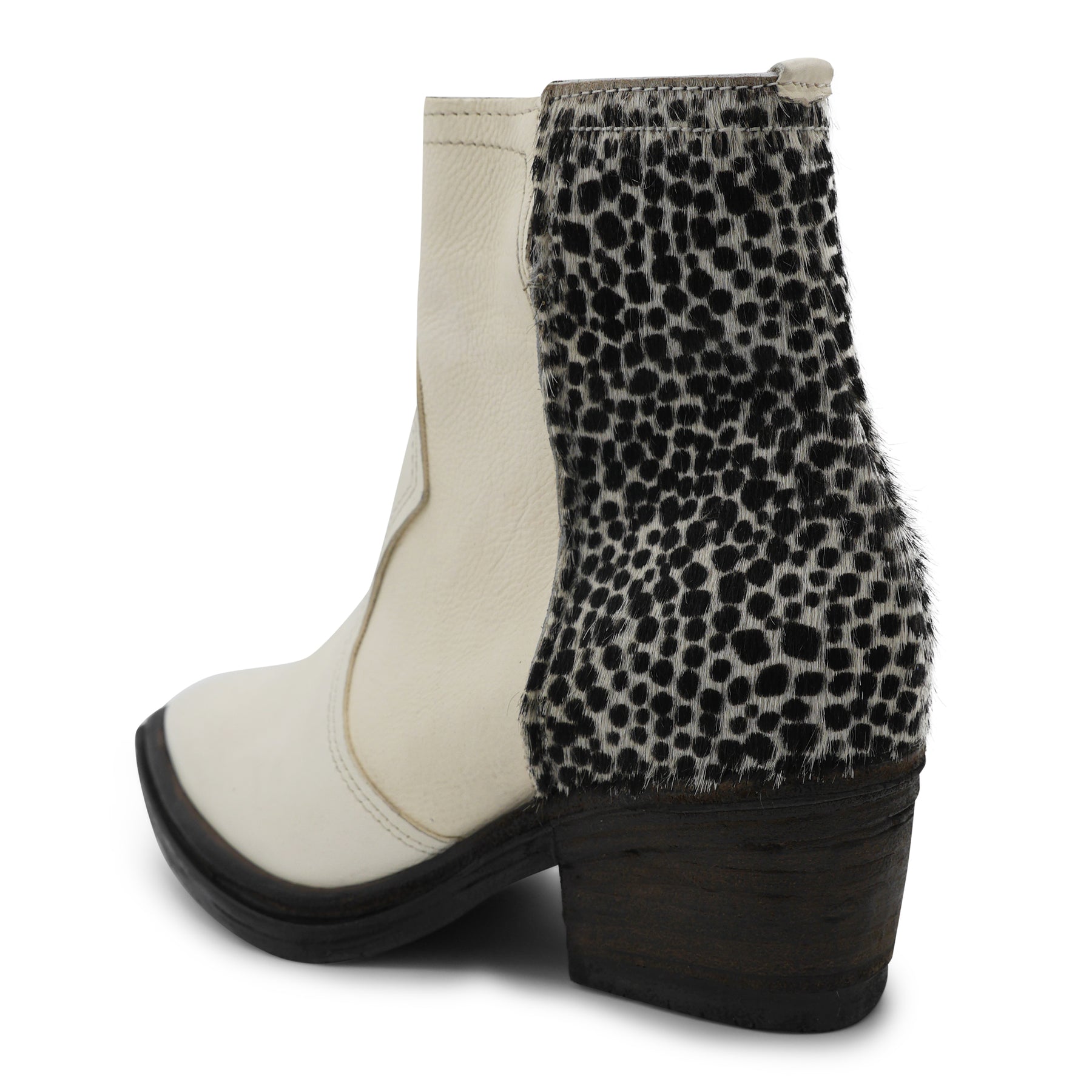 A55211 - White Cheetah Zipped Ankle Boot