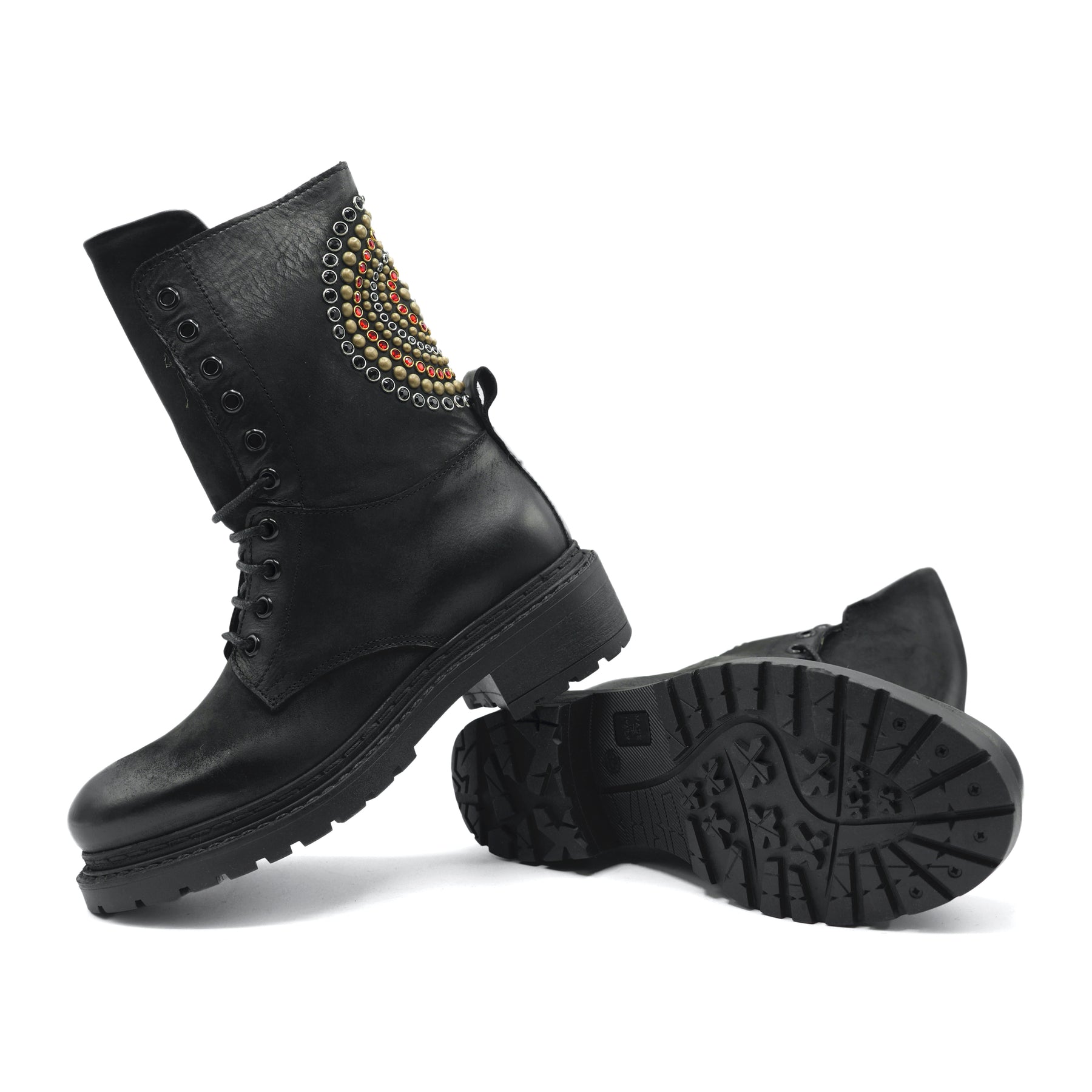 M41014 - Laced Orbit