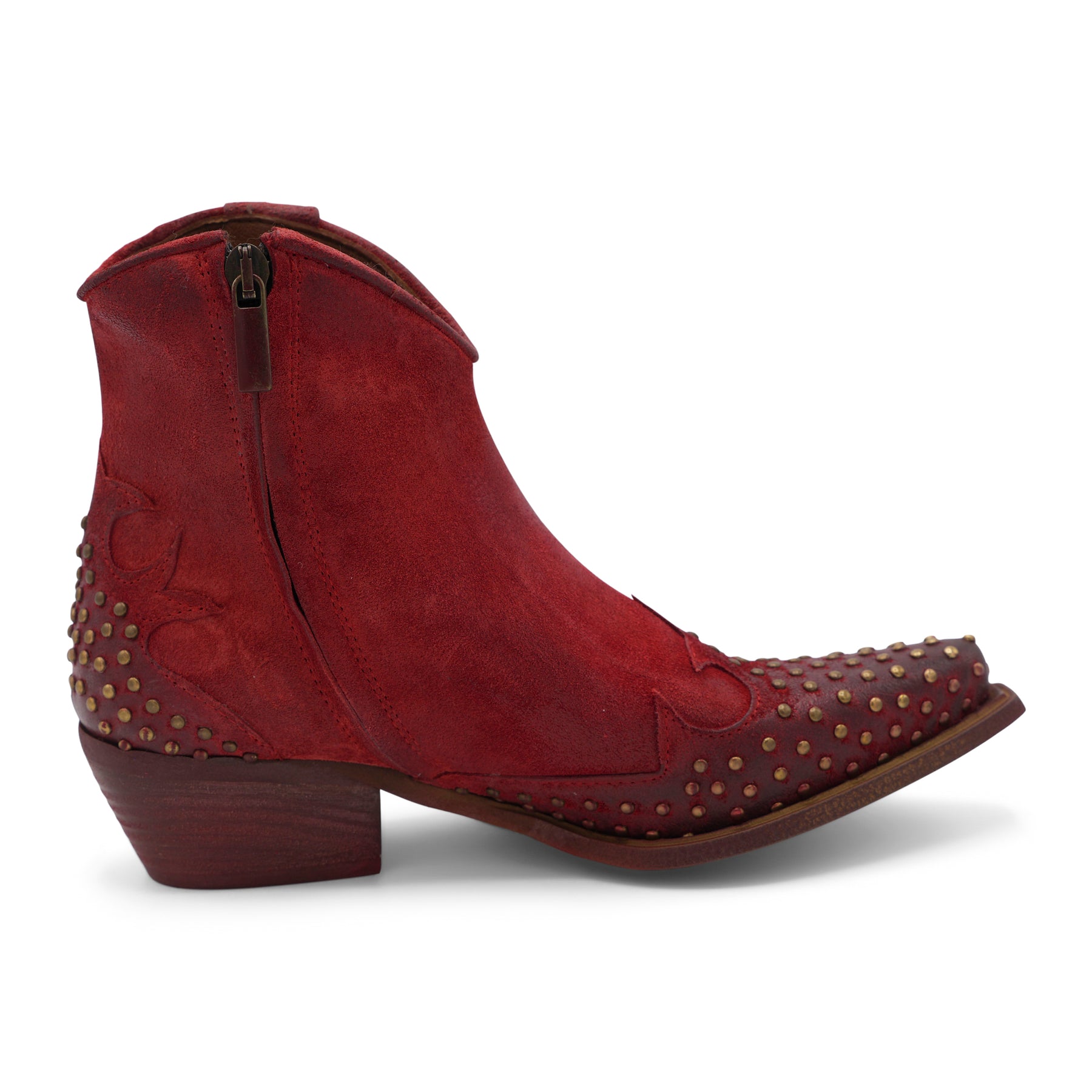 Dakota13 - Red Suede