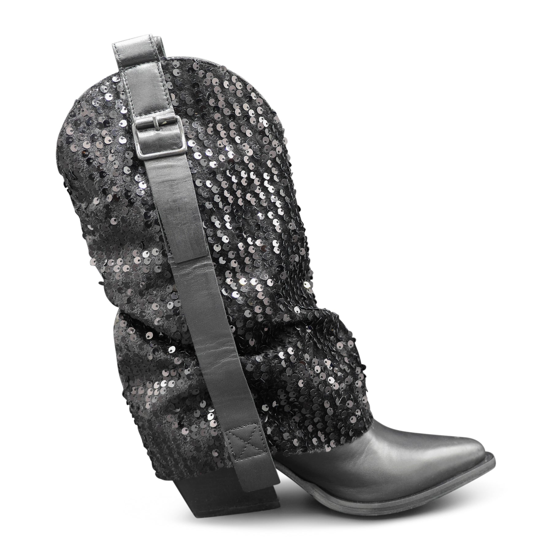 M690M38 - Black Sequins