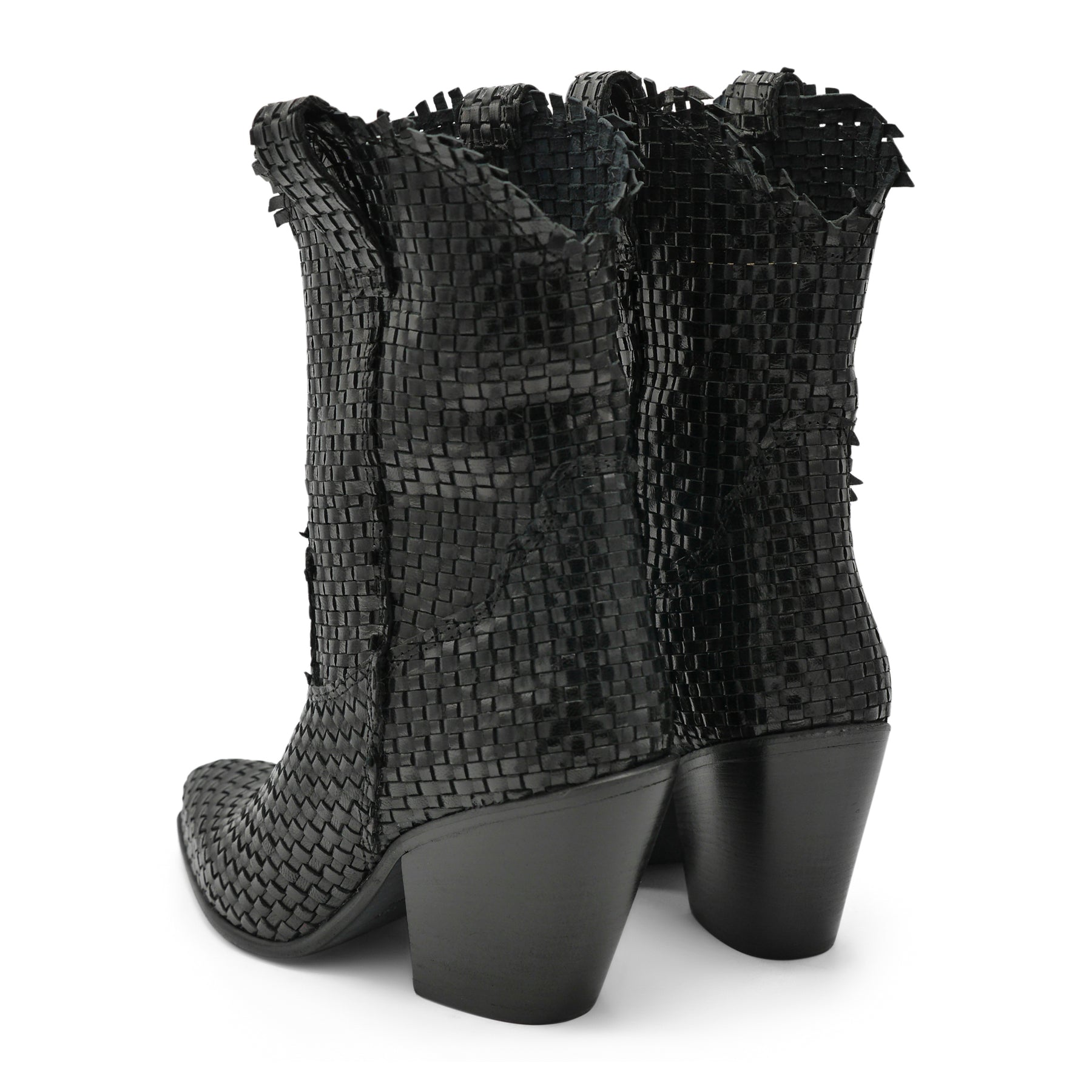 VT353 - Black Weave Leather
