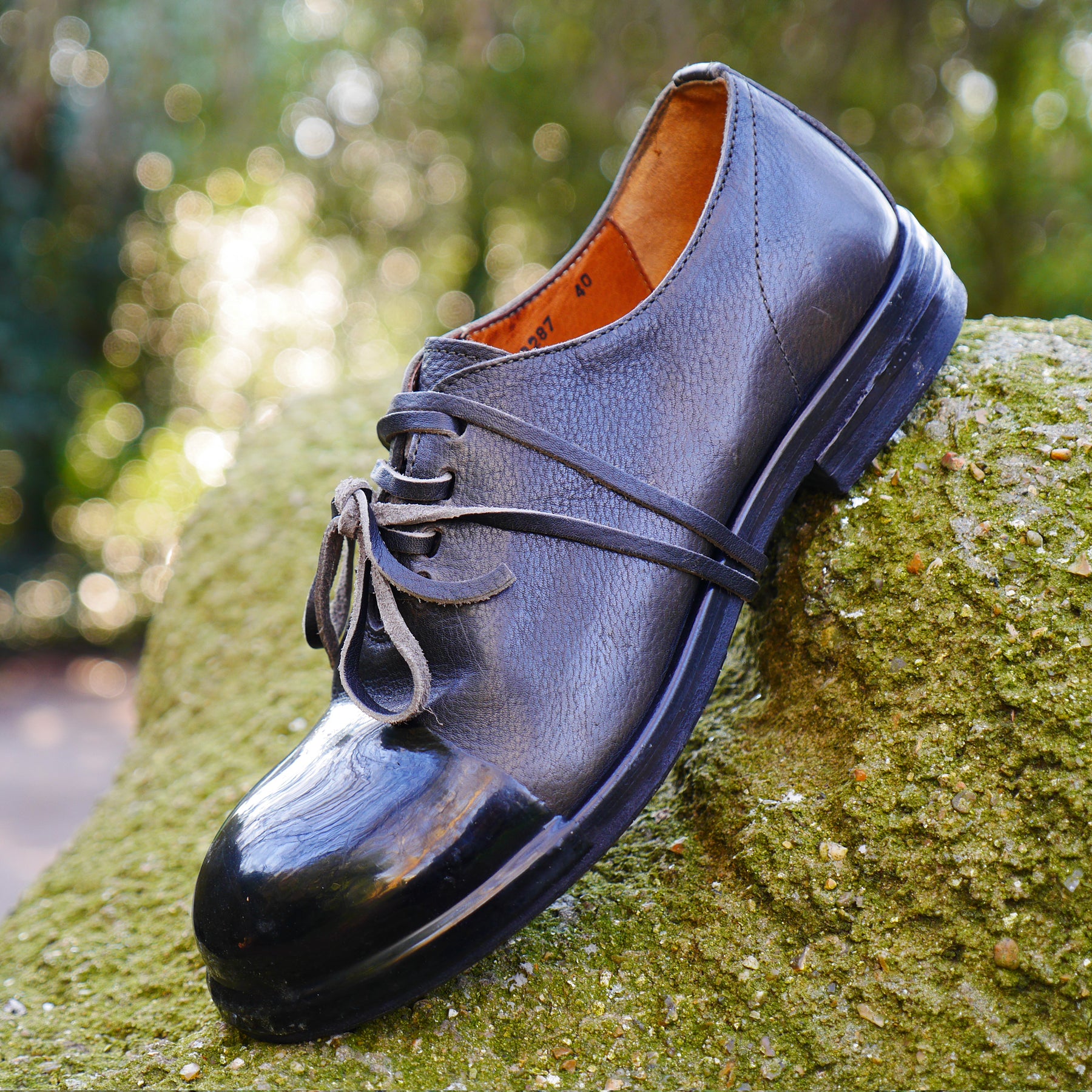 8287 - Handmade Smog Rubber Toe Cap