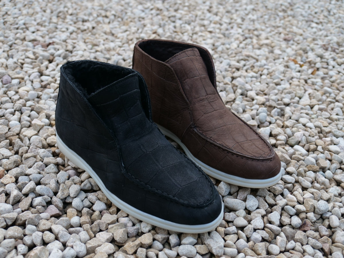 1020 - Black Croc Faux Fur