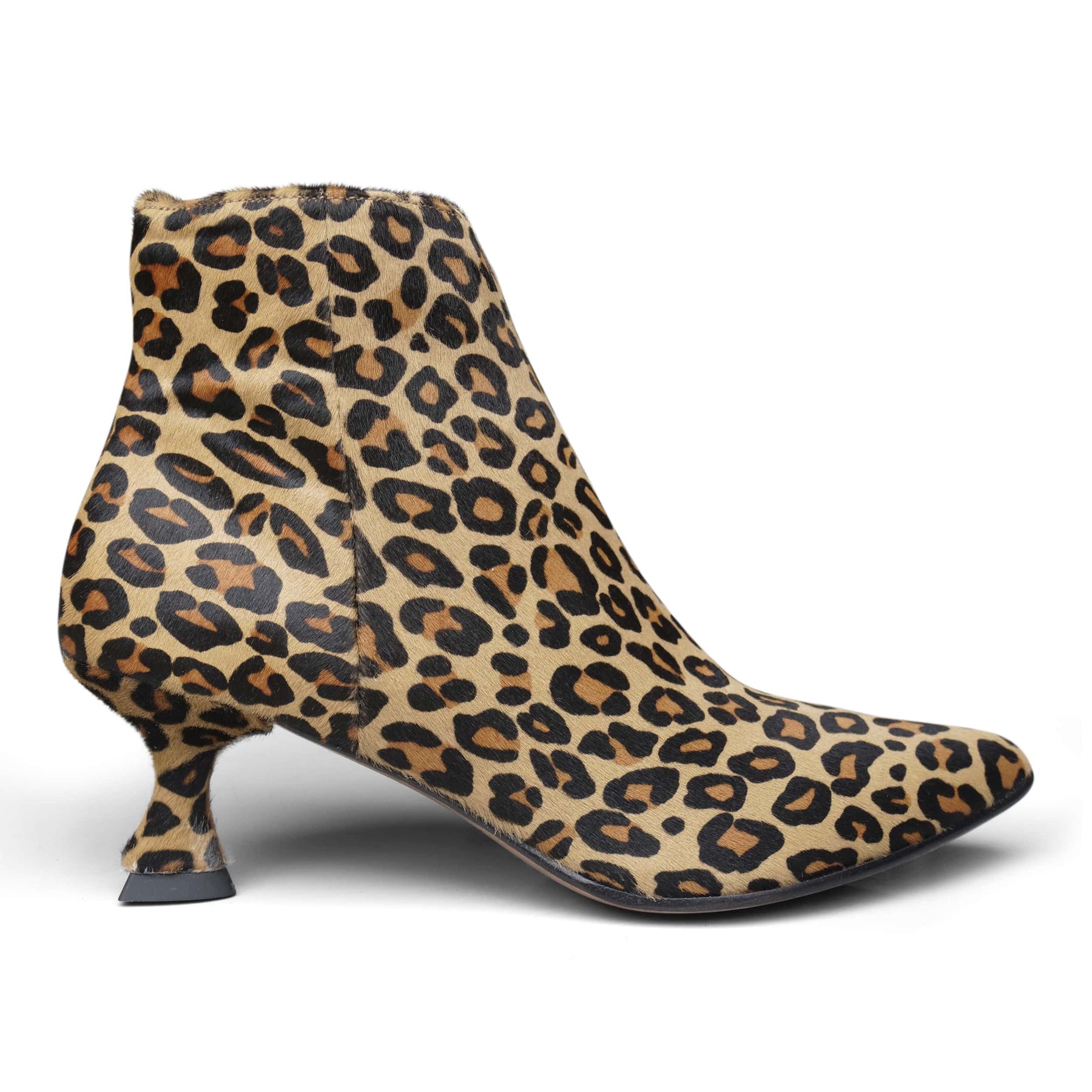VW15B - Leopard