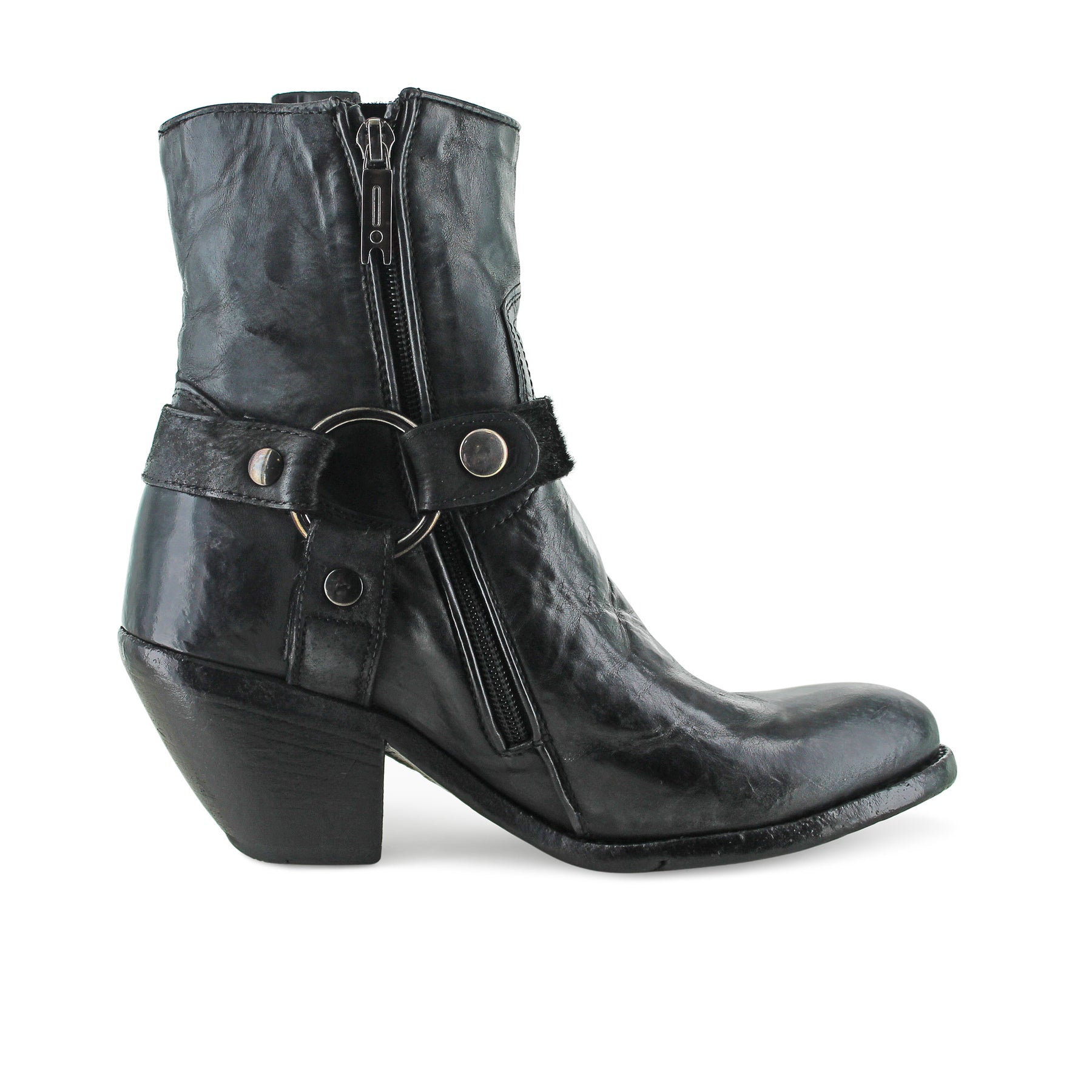 BUO8A - Black Gloria Western