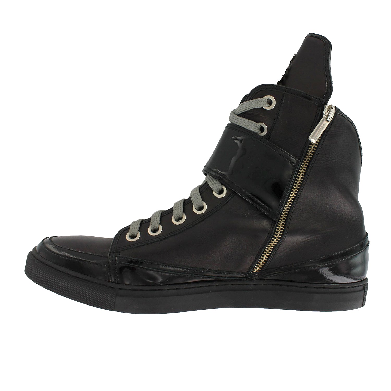 P320 - Black Kangaroo Leather Hi-Top With Sukies Crest