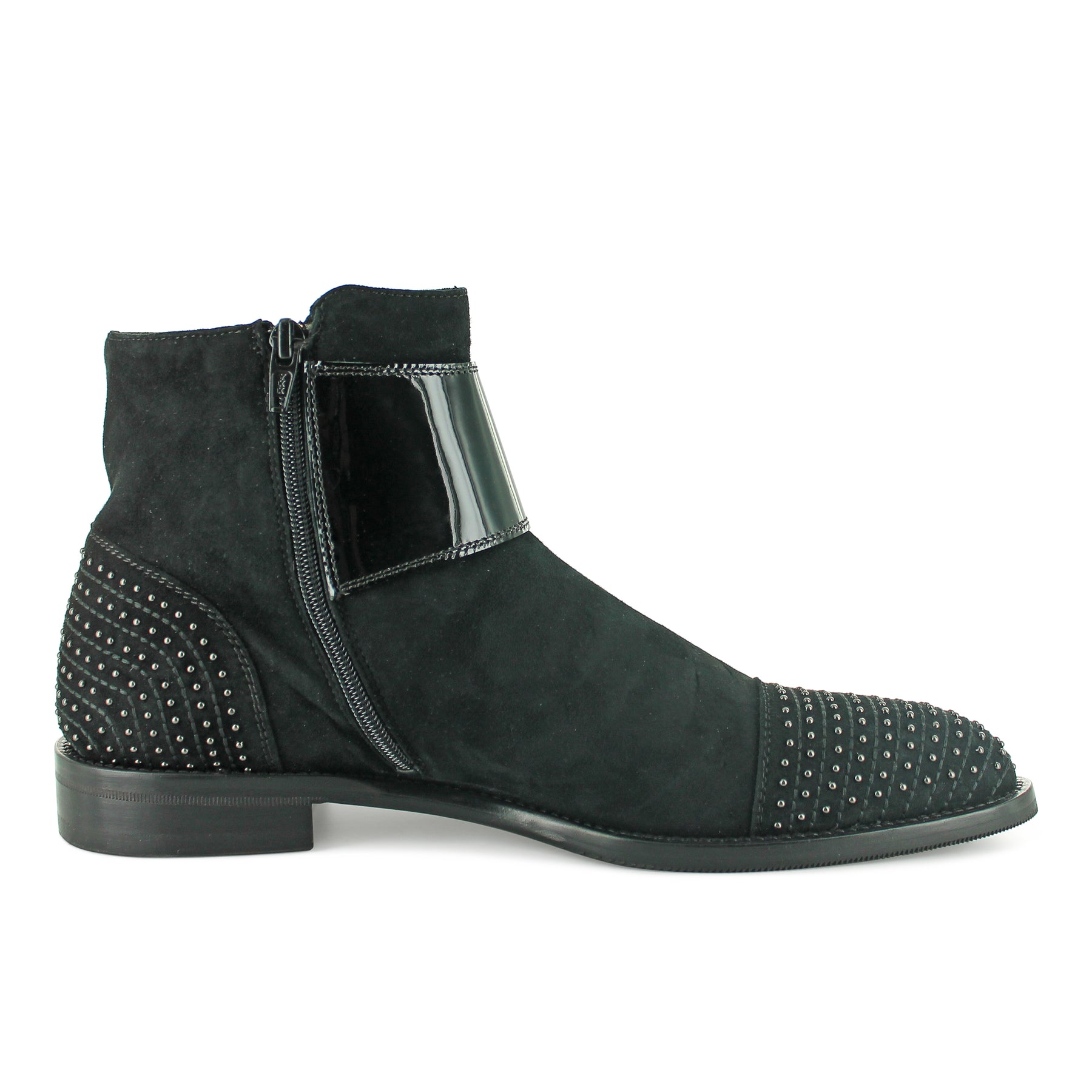 S5806 - Black Double Monk