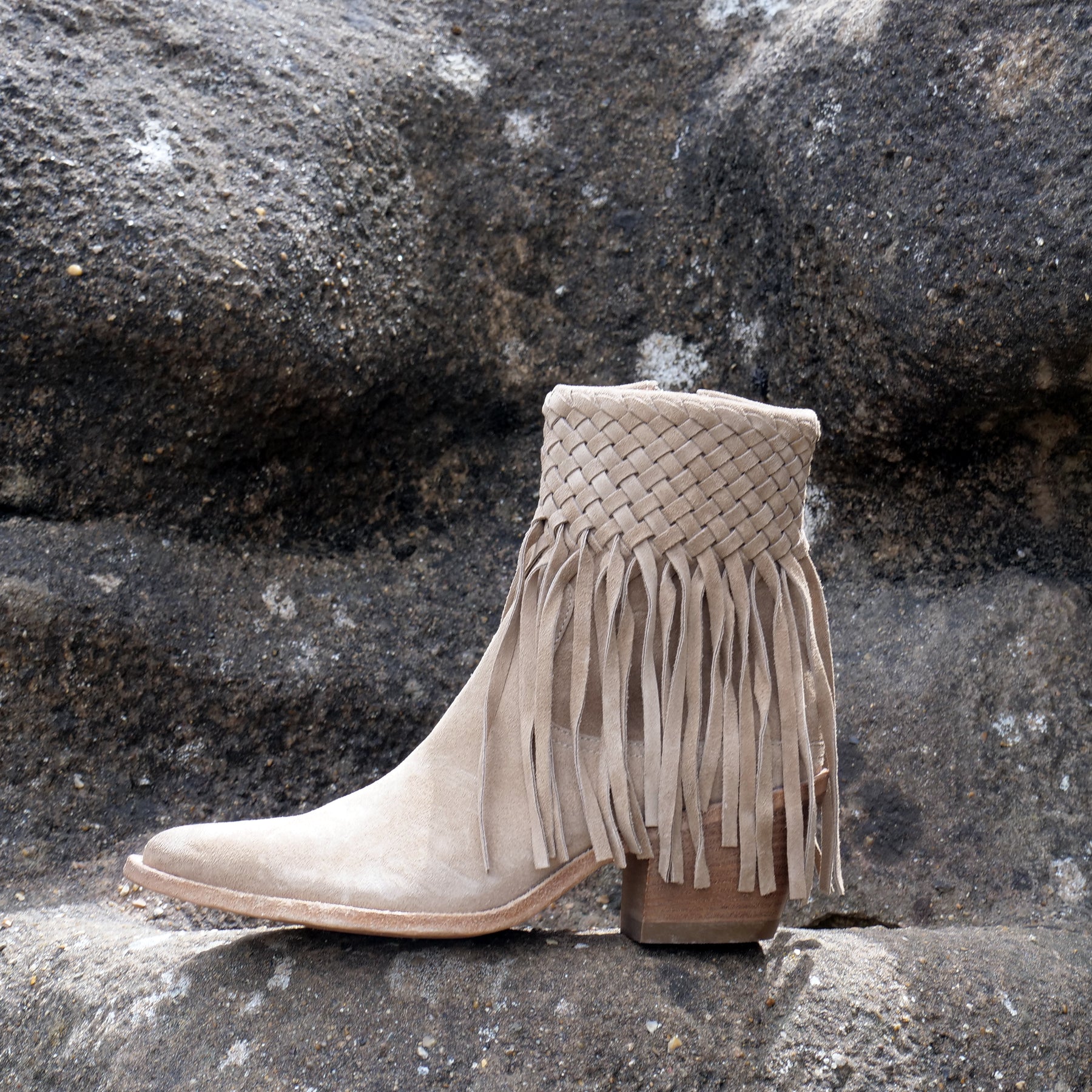 3905 - Beige Tassel Ankle