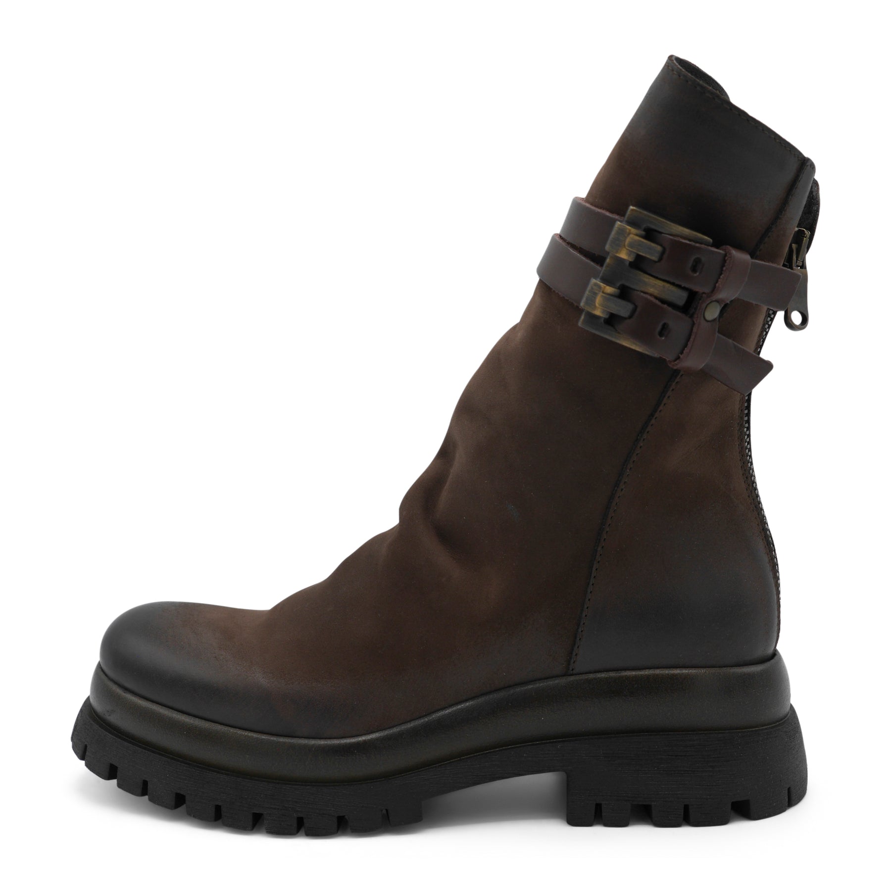 NV929 - Nubuck Chocolate Brown