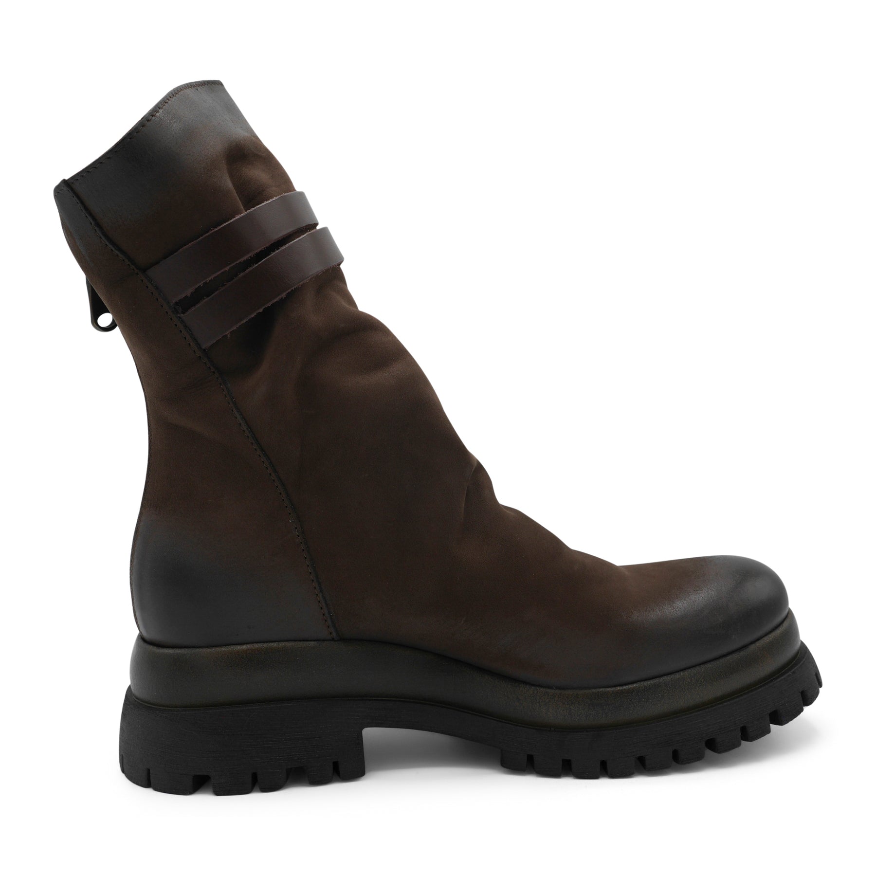 NV929 - Nubuck Chocolate Brown