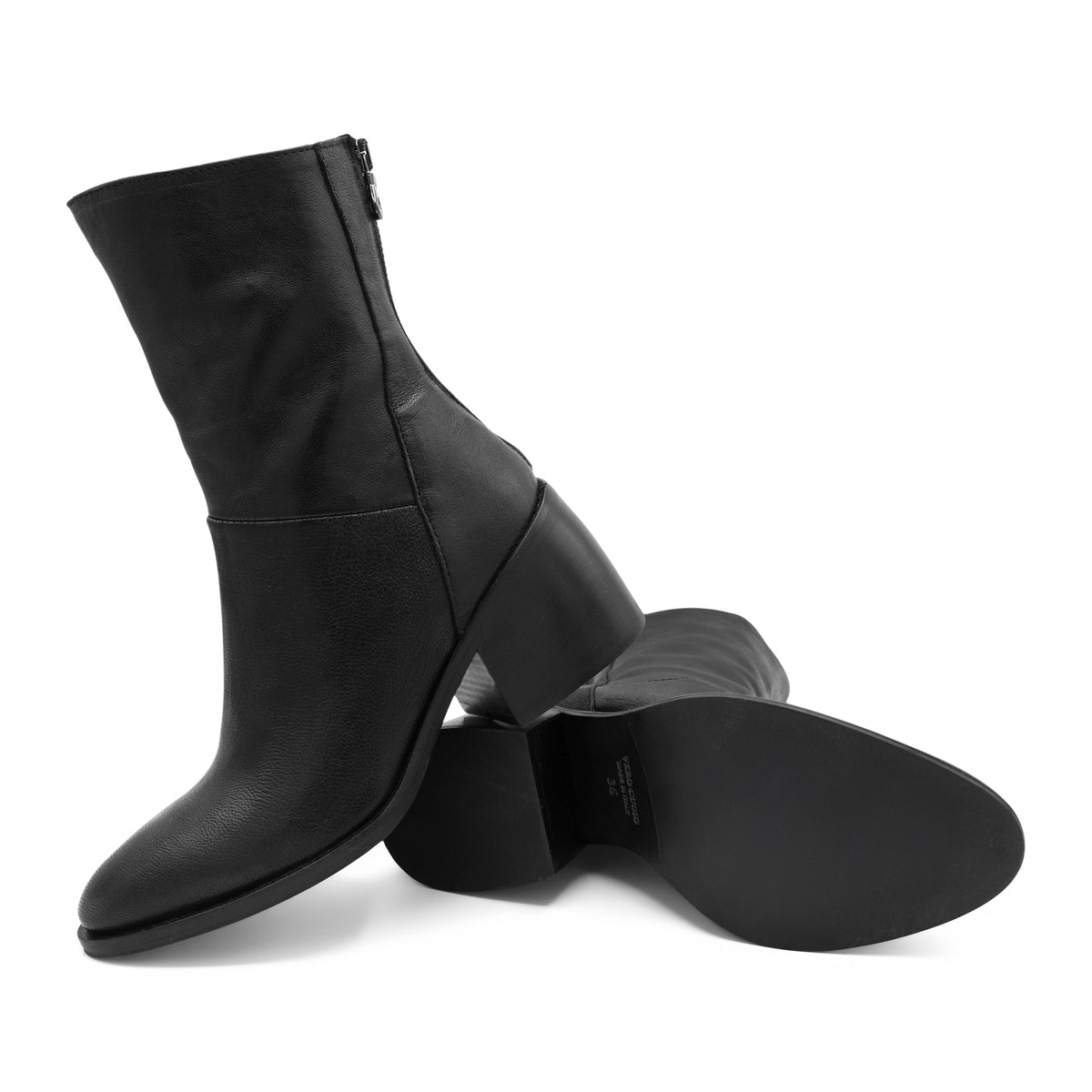 M563M14 - Black