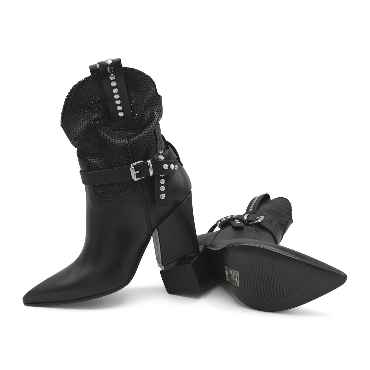 M2726M5- Perforated Western Elegant Ankle
