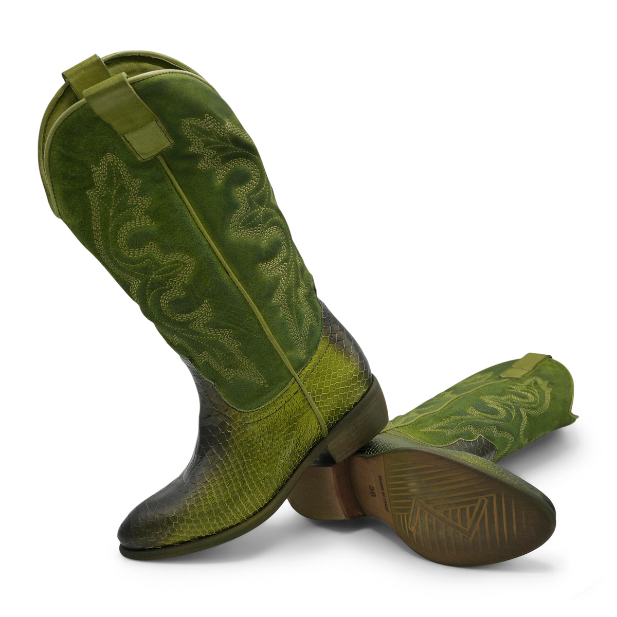Main05 - Exotic Green Snake Print
