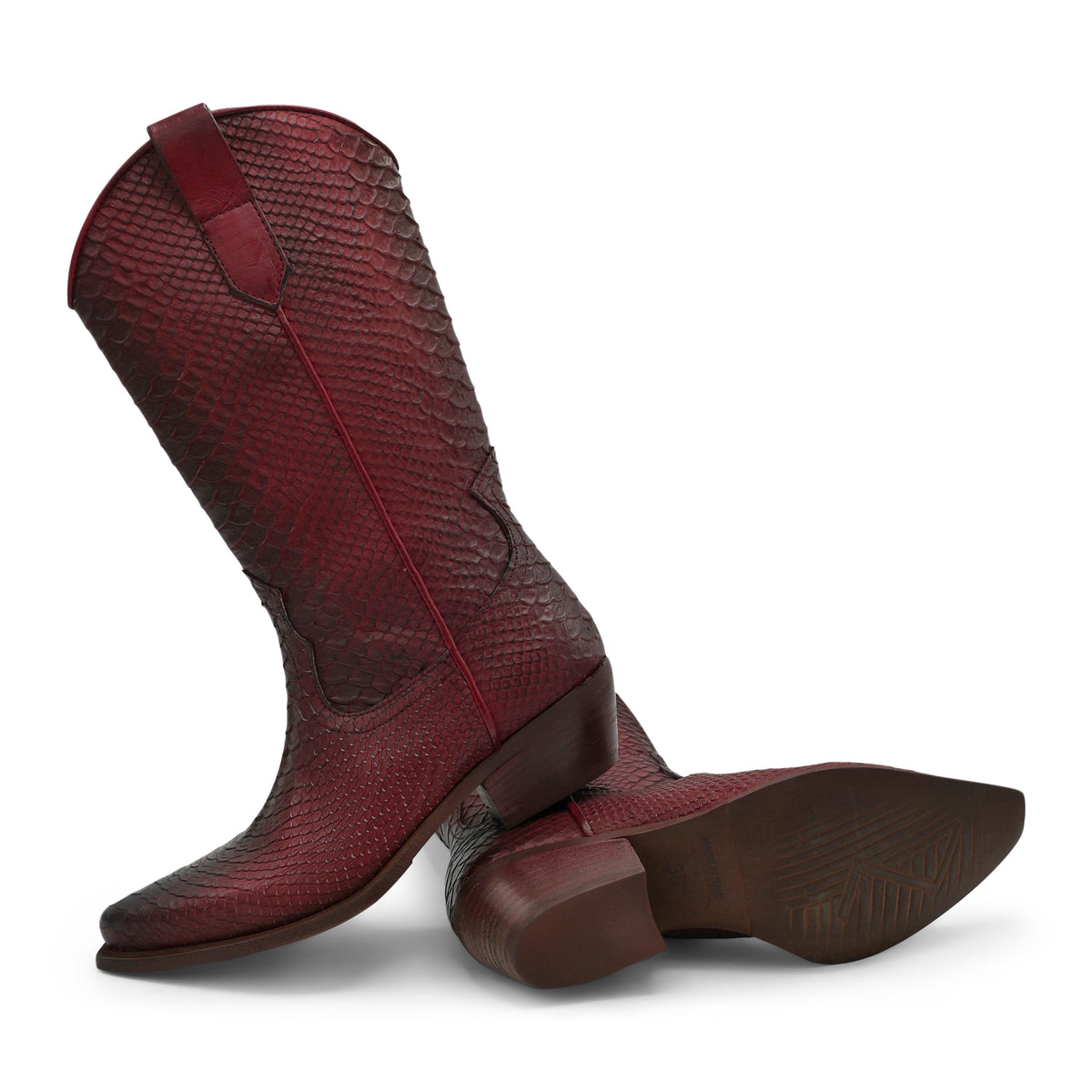 DAKOTA11 - Red Python