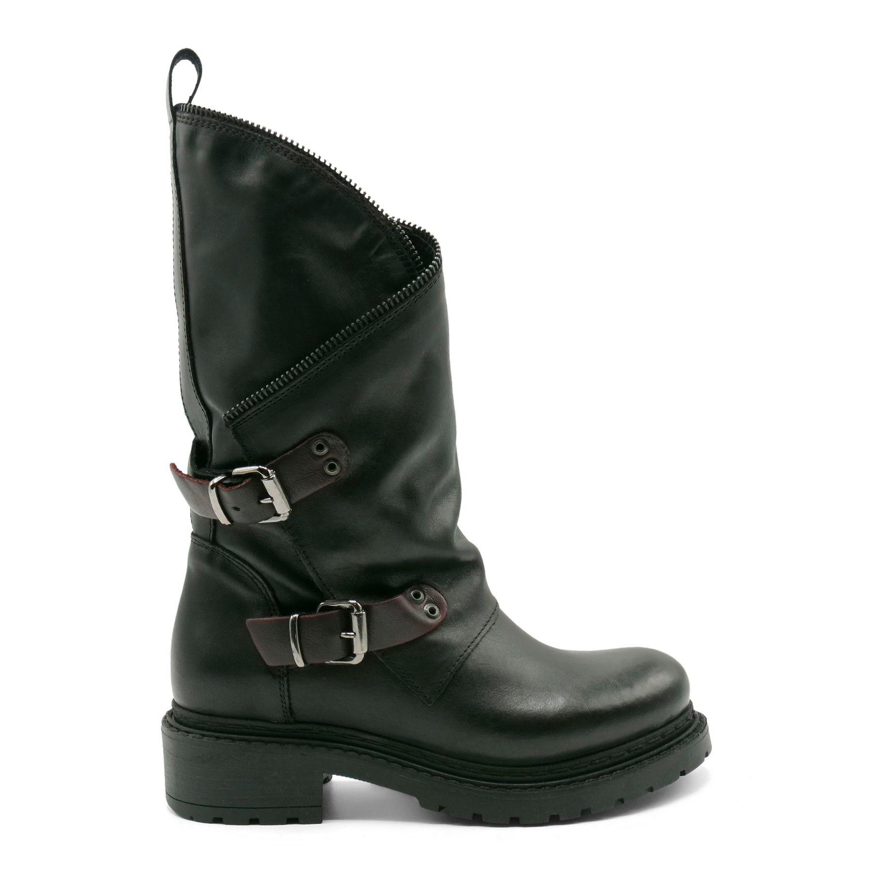 MA19 - Vitello Black Biker