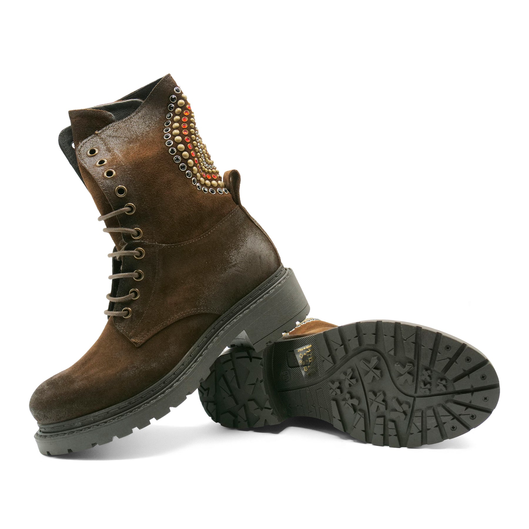 MA1014 - Laced Orbit Brown Suede