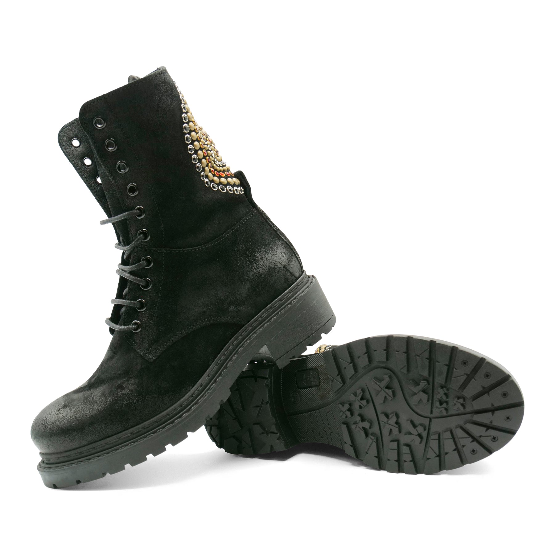 MA1014 - Laced Orbit Black Suede