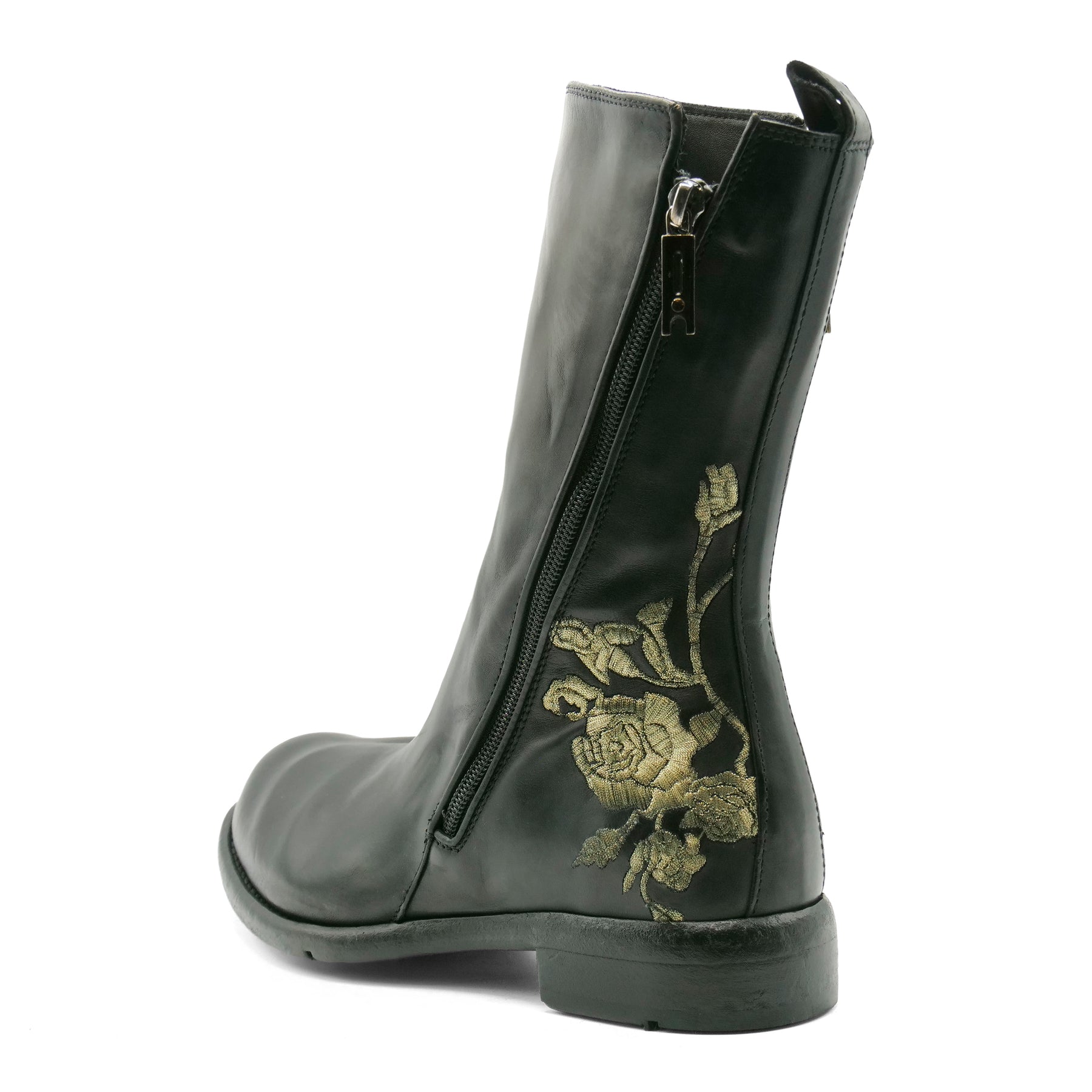 CT02A -Cordovan Black/Gold Flower