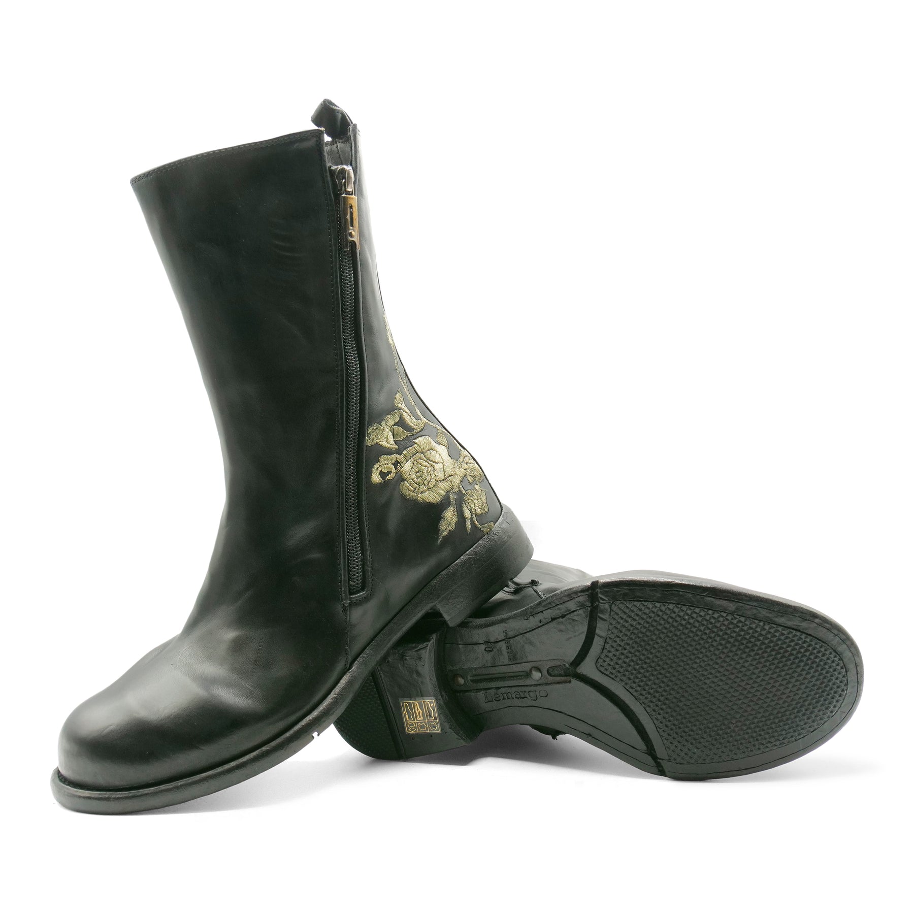 CT02A -Cordovan Black/Gold Flower