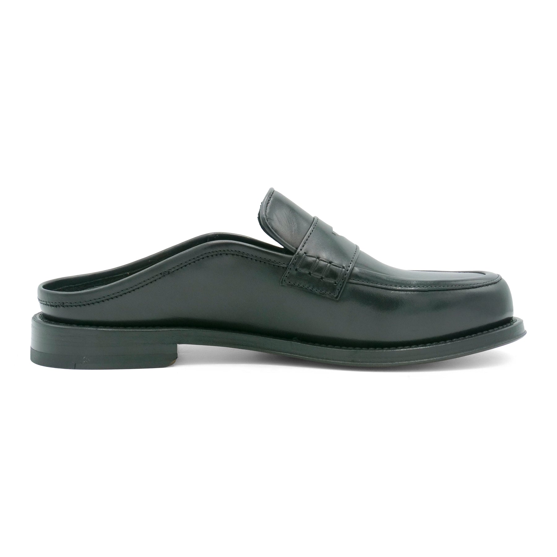 PAUL4604 - Classic Black Leather Mule