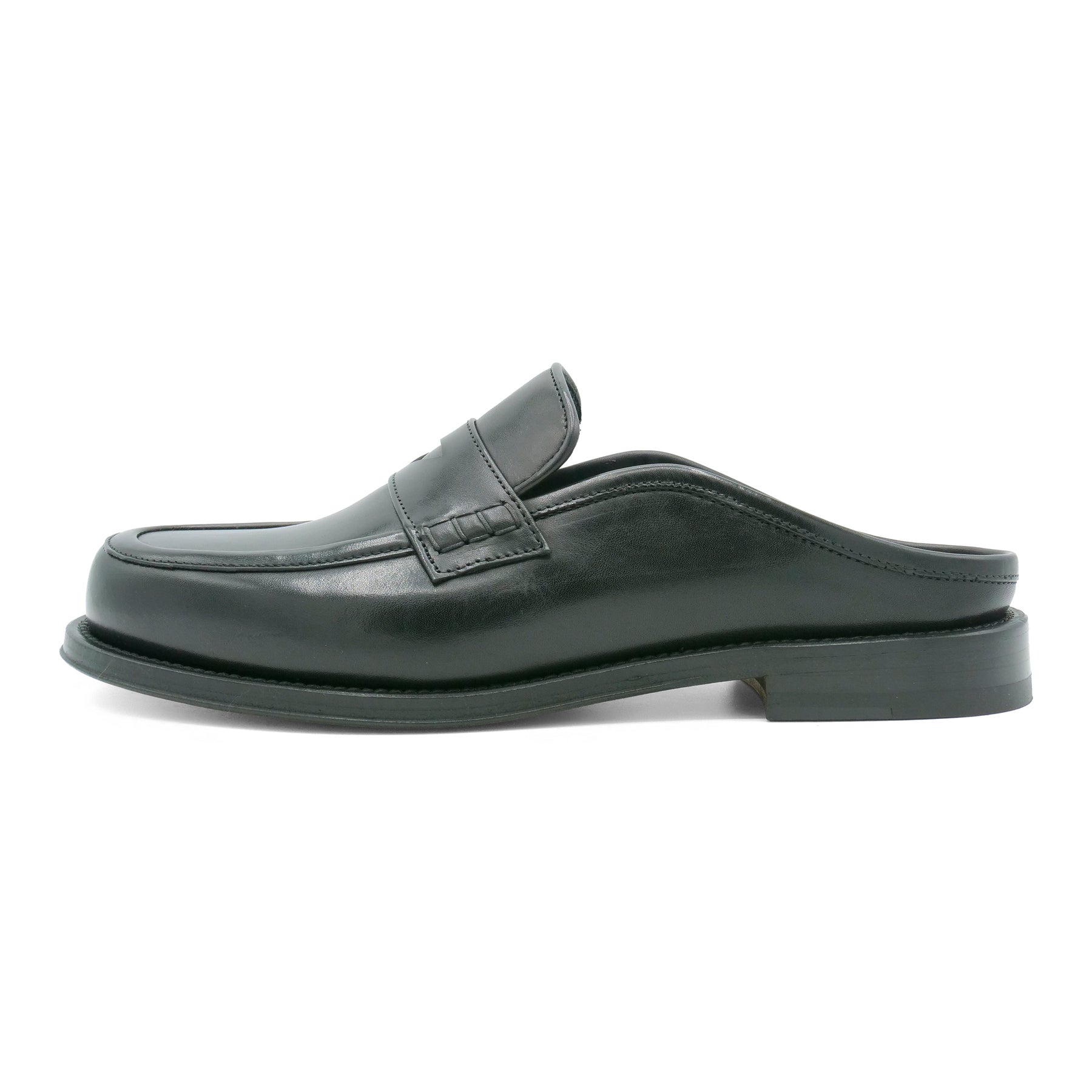 PAUL4604 - Classic Black Leather Mule