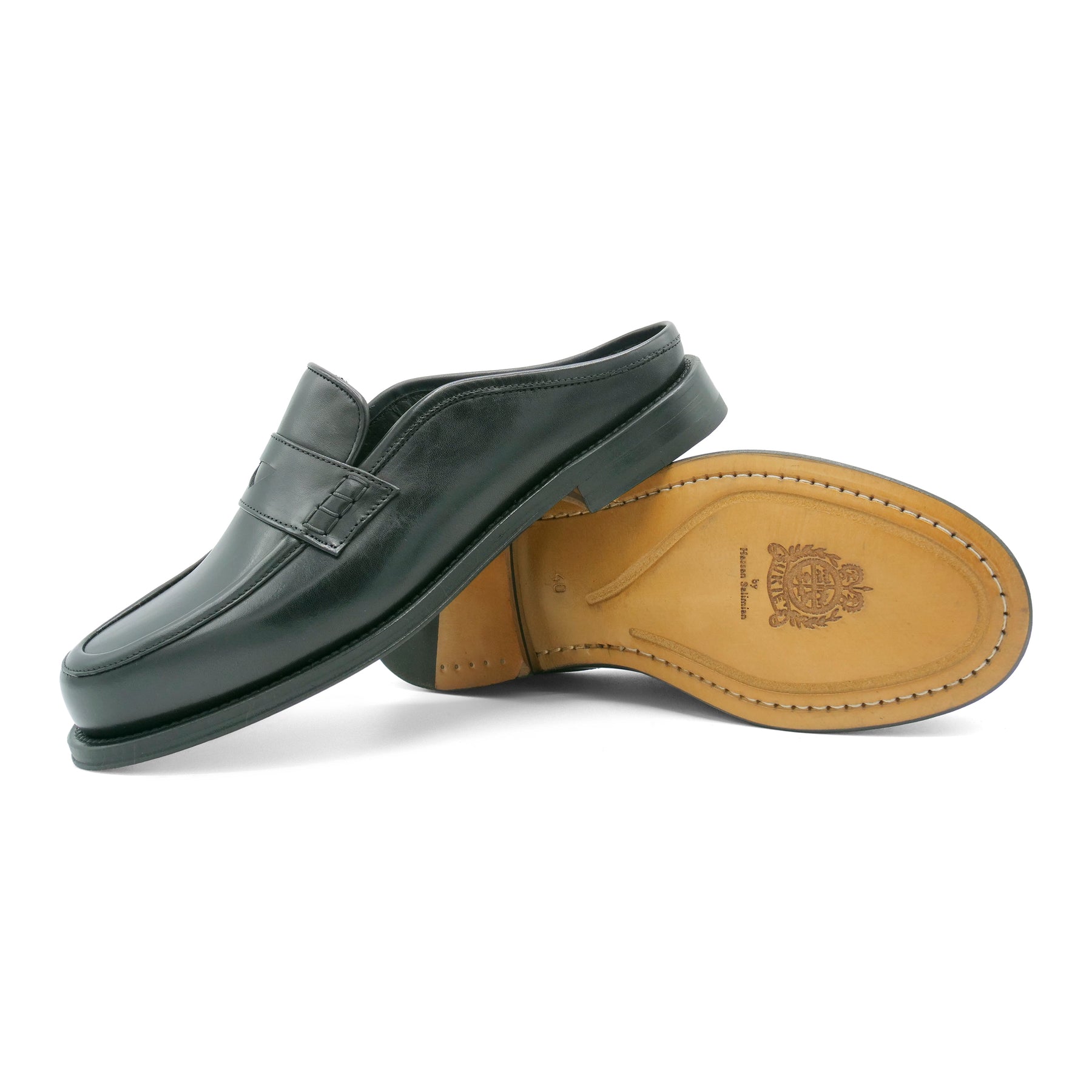 PAUL4604 - Classic Black Leather Mule