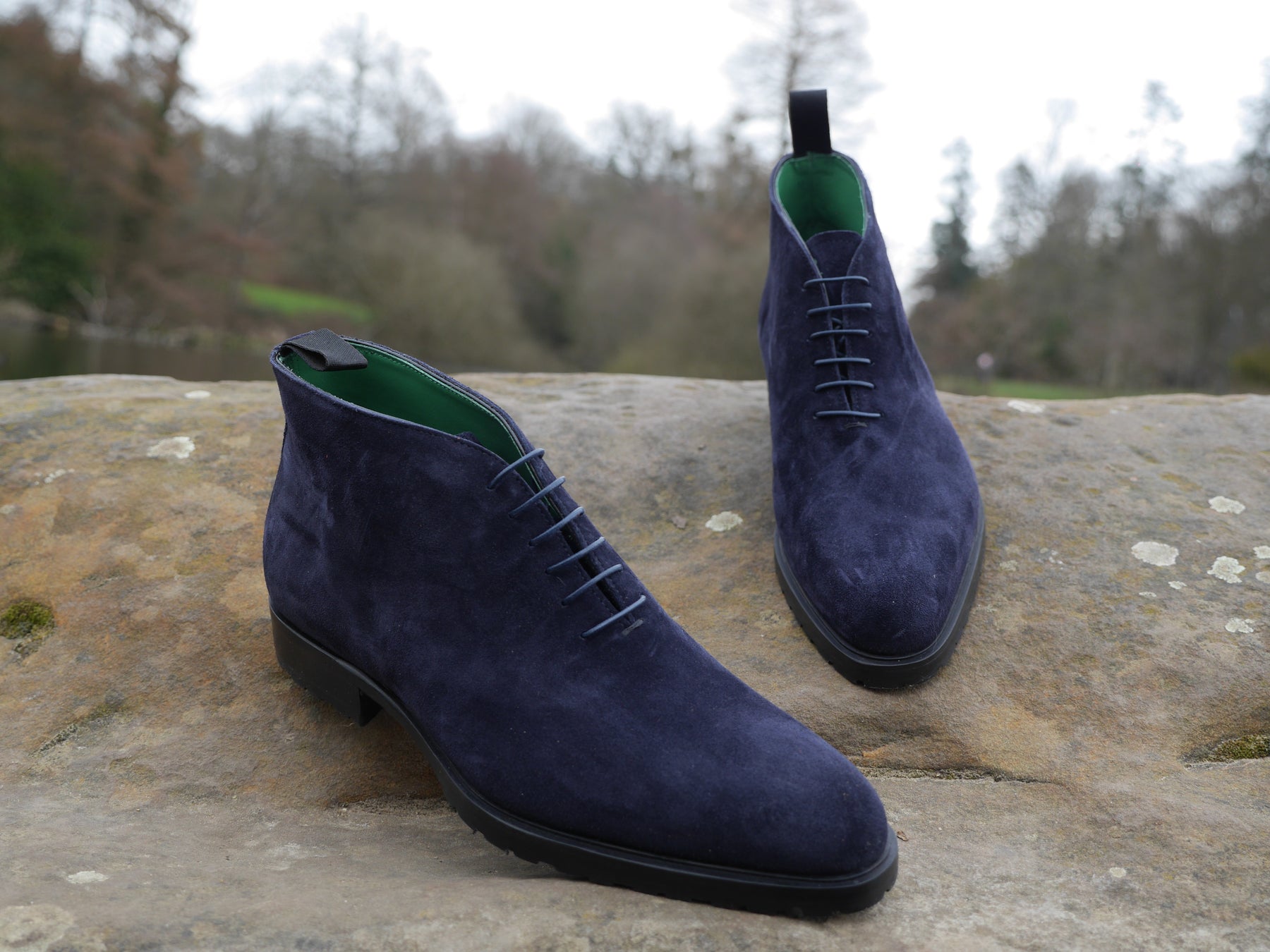 T698 - Chukka Boot Blue Suede
