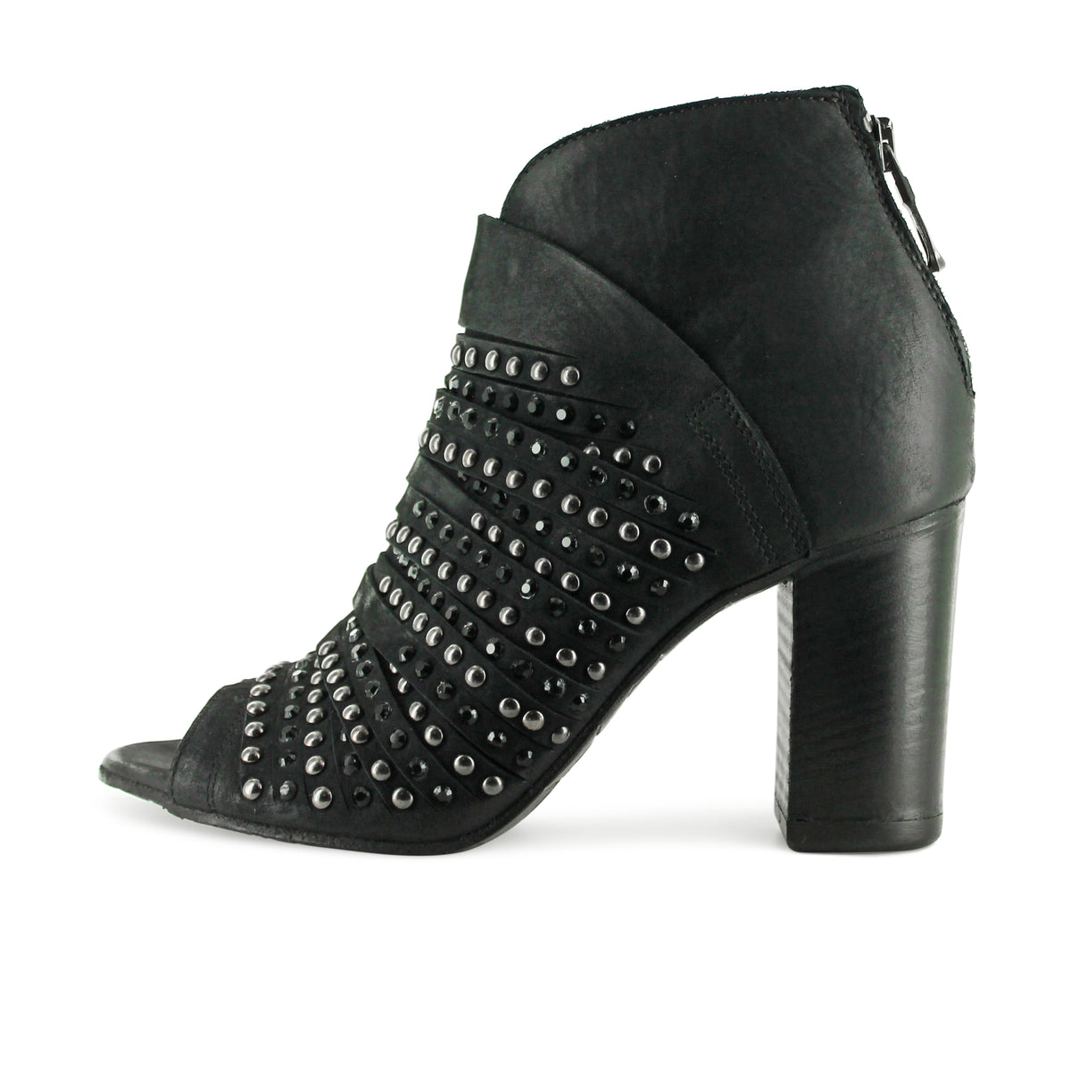 567x10 - Studded Peep Toe