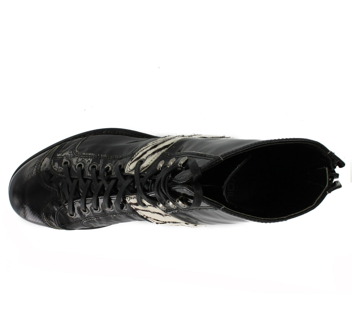R4702 - Black Patent Boot